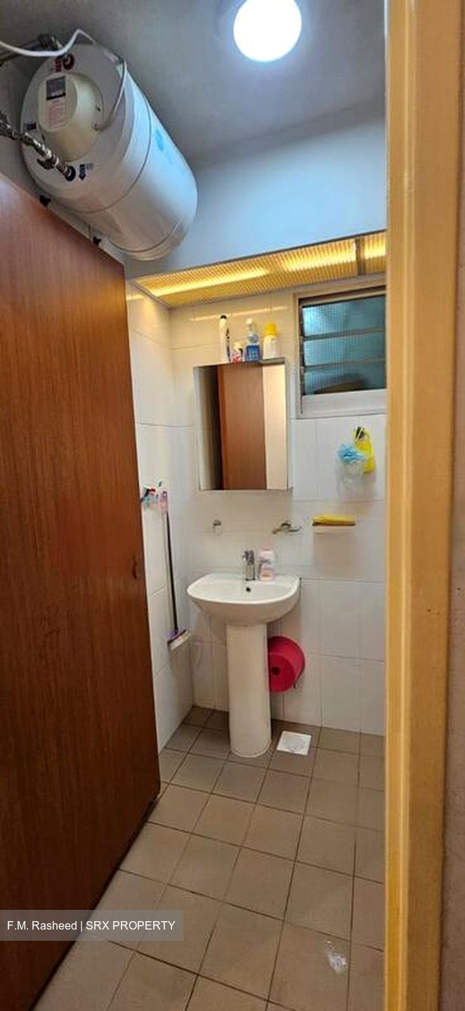 Blk 186B Fengshan Greenville (Bedok), HDB 3 Rooms #471939531